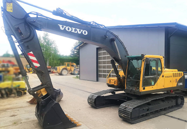 Digger Hire with driver Tonbridge